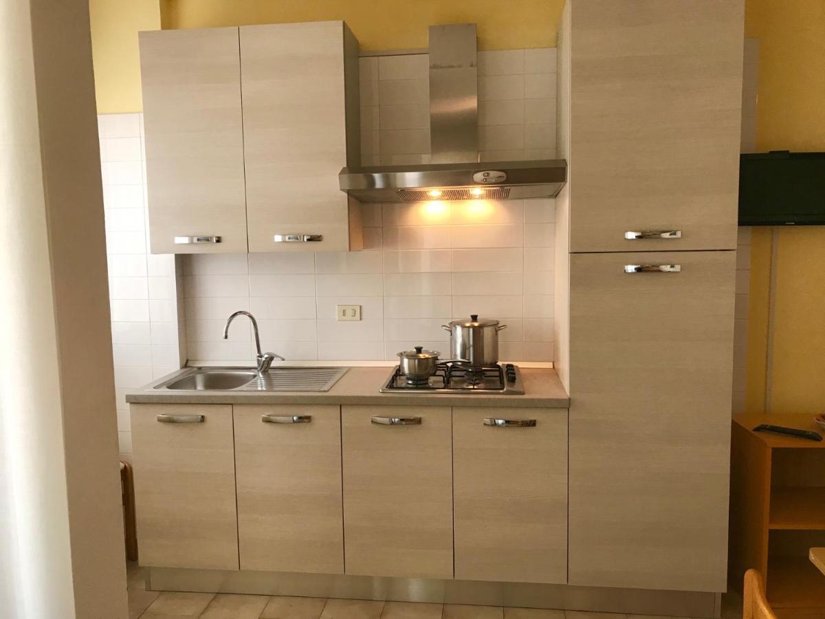 Condominio Monaco 비비오네 외부 사진