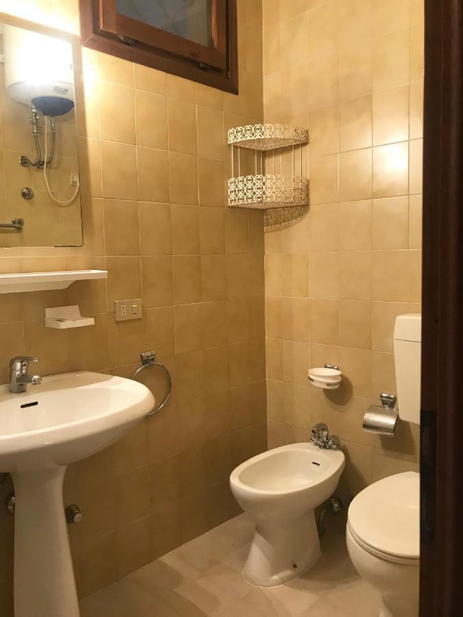Condominio Monaco 비비오네 외부 사진