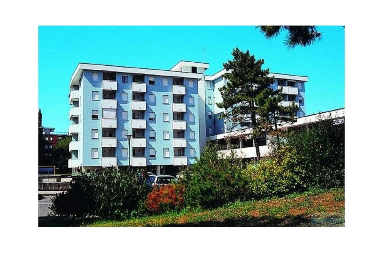 Condominio Monaco 비비오네 외부 사진